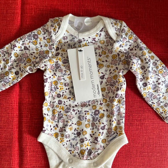 Modern Moments BY GERBER - Picture 2 of 7